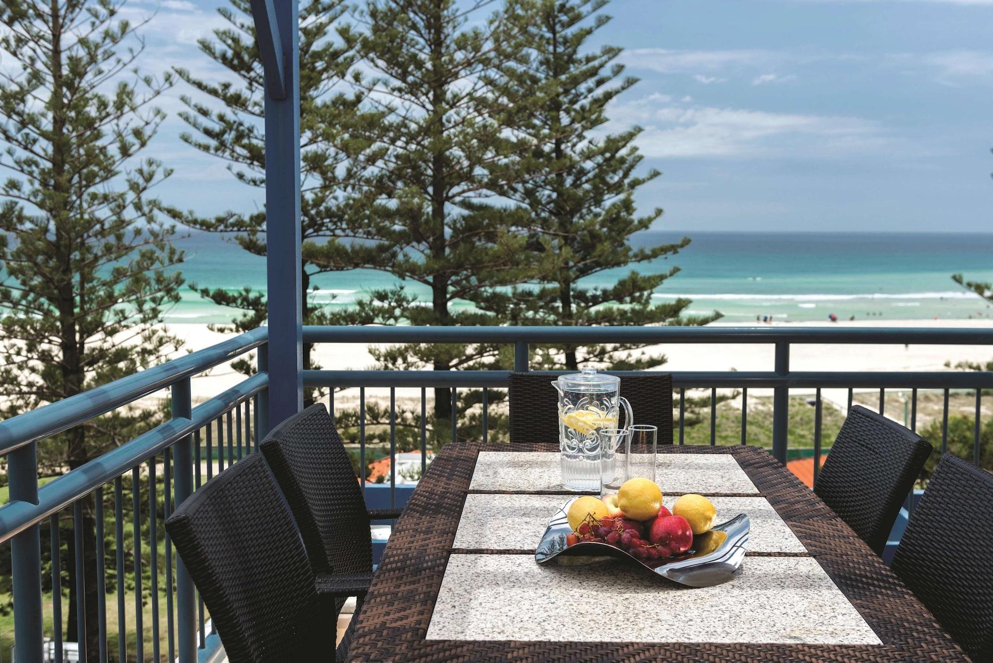Oaks Gold Coast Calypso Plaza Suites Екстериор снимка