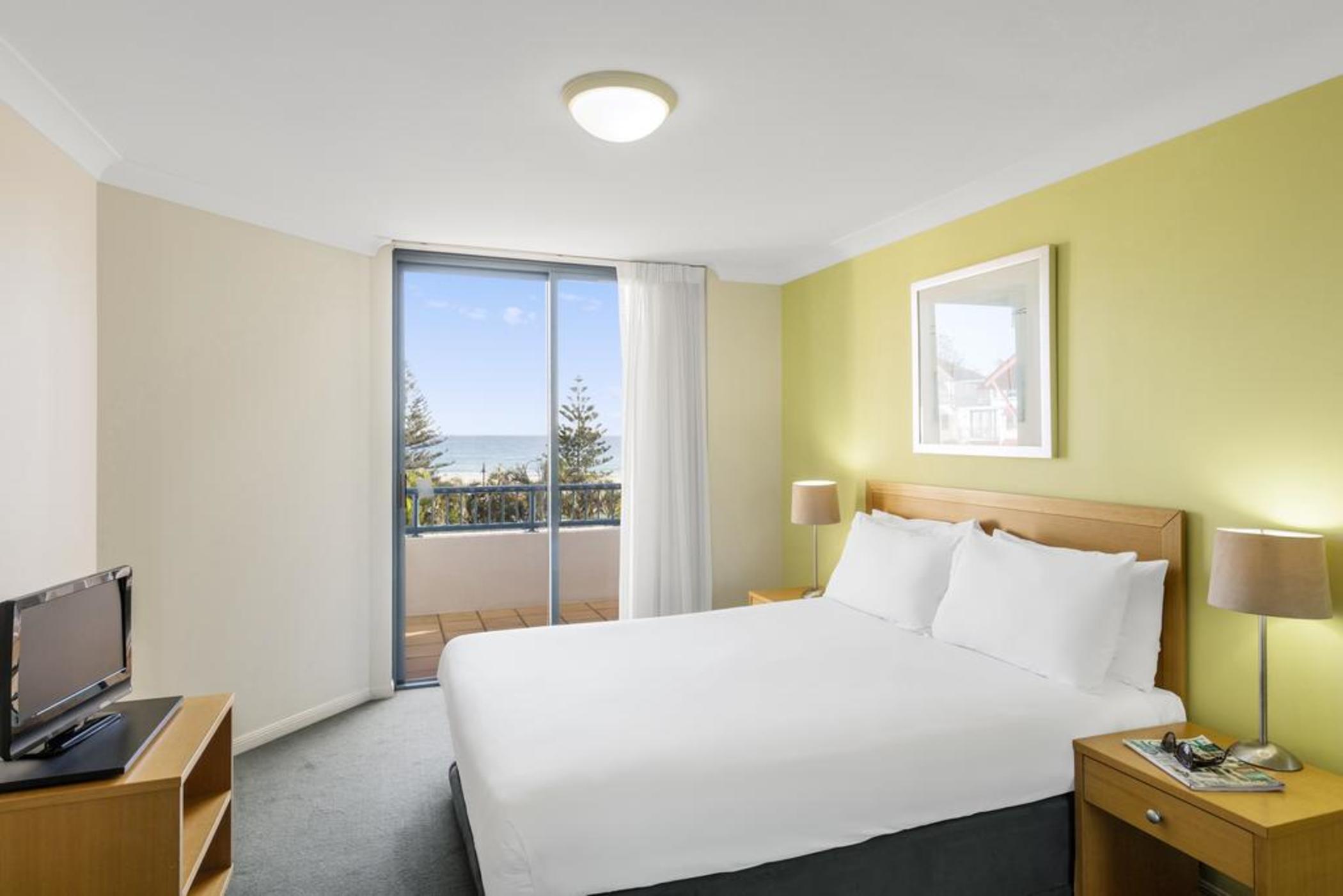 Oaks Gold Coast Calypso Plaza Suites Екстериор снимка
